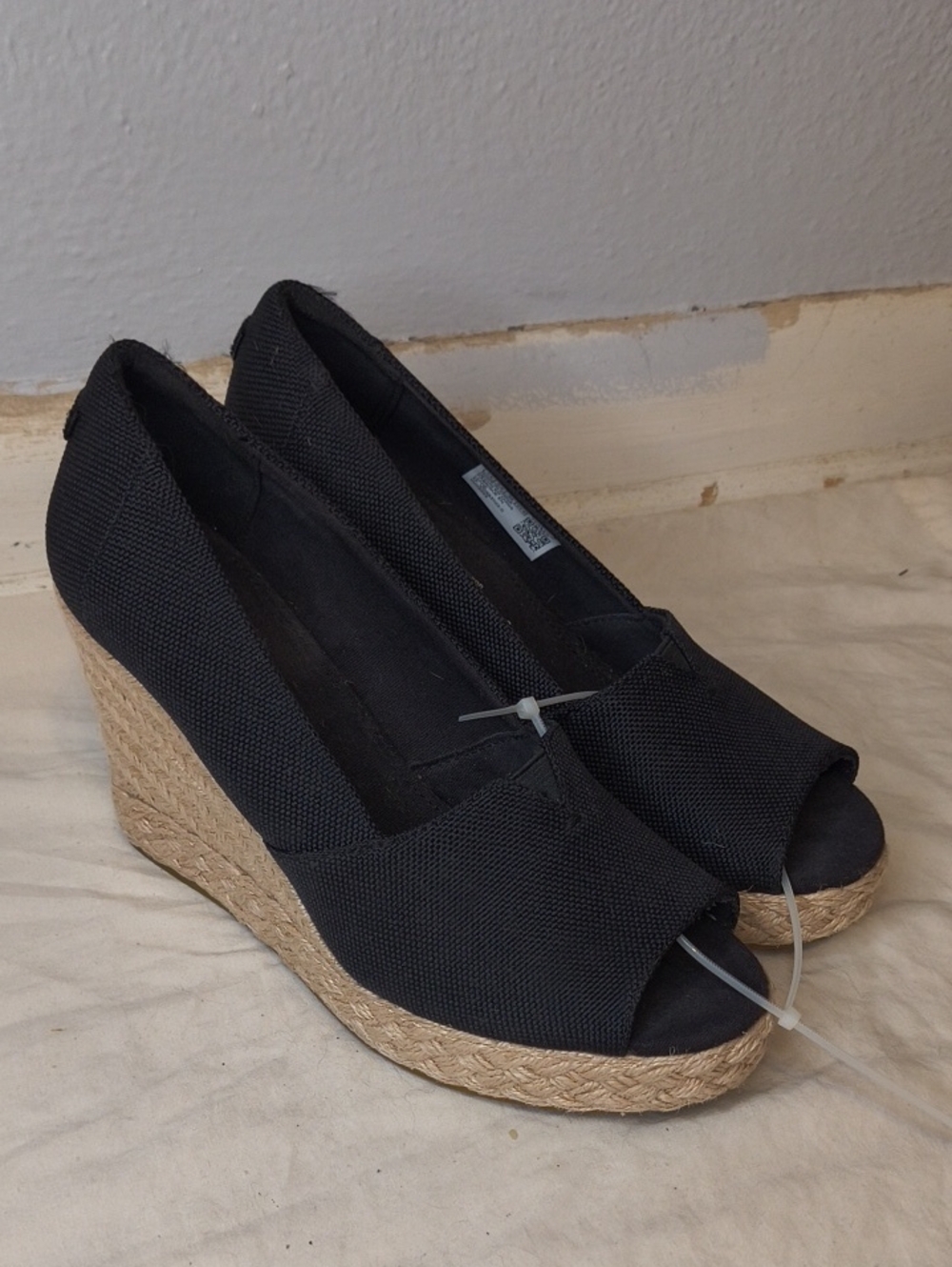 Toms Black Espadrille Peep-Toe Braided Twine Wedge Heels Size 7.5 AL